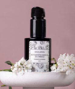 Alternative view of Botanični serum za obraz